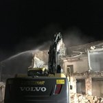 Spettacolare demolizione notturna a Trento 