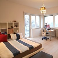 Appartamento Residenziale Bolzano  - Anche per le camere da letto dei più giovani, il Larice Mod. Magnus, spazzolato oliato bianco di Parkemo è il pavimento ideale per il relax e lo studio.