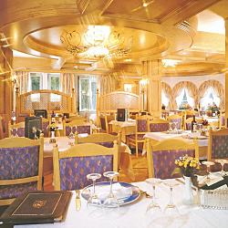 Park hotel diamant  - Sala da pranzo, cantina selezione vini, buffet gourmet hotel
