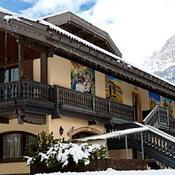 Hotel Rubino Campitello di Fassa - nelle Dolomiti 