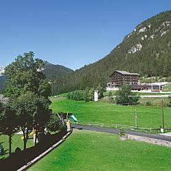 Hotel Caminetto  - Hotel Il Caminetto a Canazei  Val di fassa posizione panoramica vicino agli impianti sellaronda belvedere